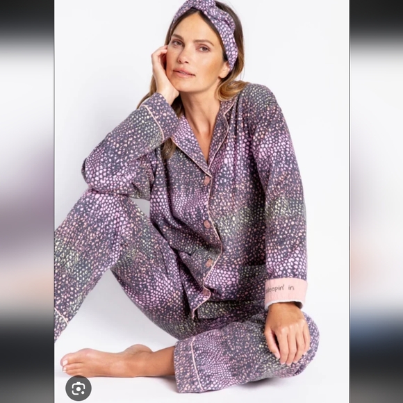 PJ Salvage Women’s Pajama Flannel 2pcs Set  Pewter Pink  Size Med New - Picture 1 of 7